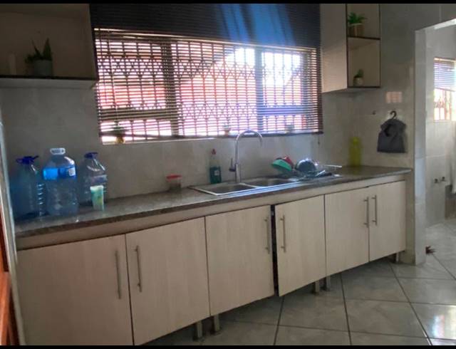 4 BEDROOM PROPERTY TO RENT IN CHROOM PARK